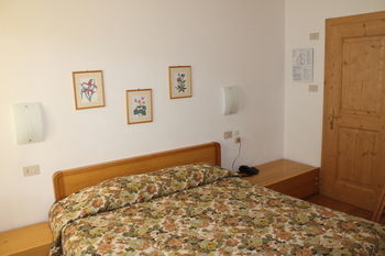 Sorapiss Hotel